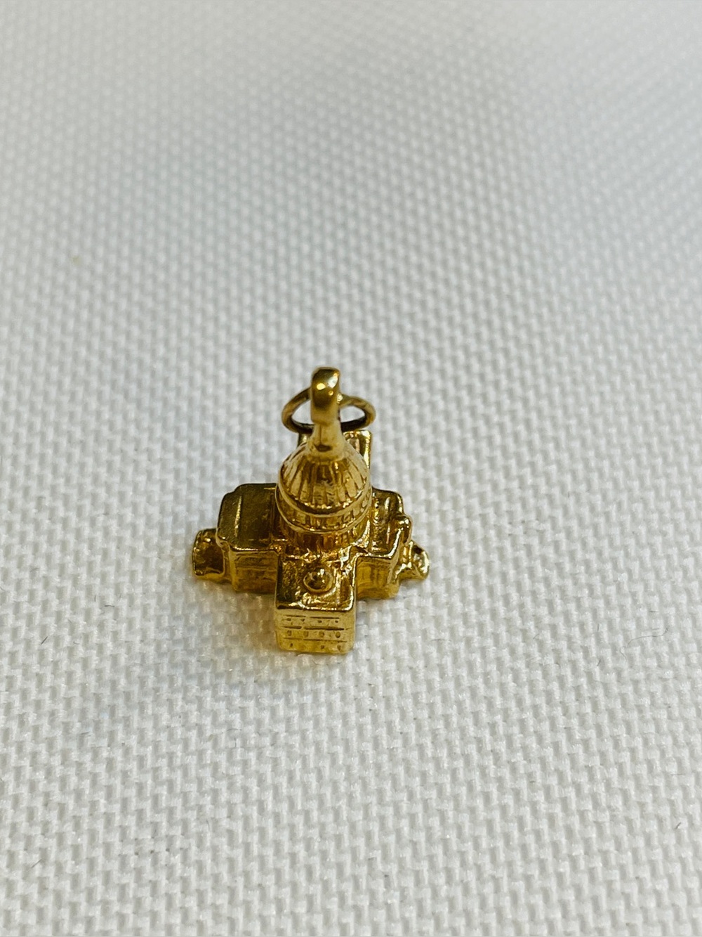 14K Yellow Gold Capital Building Charm Pendant